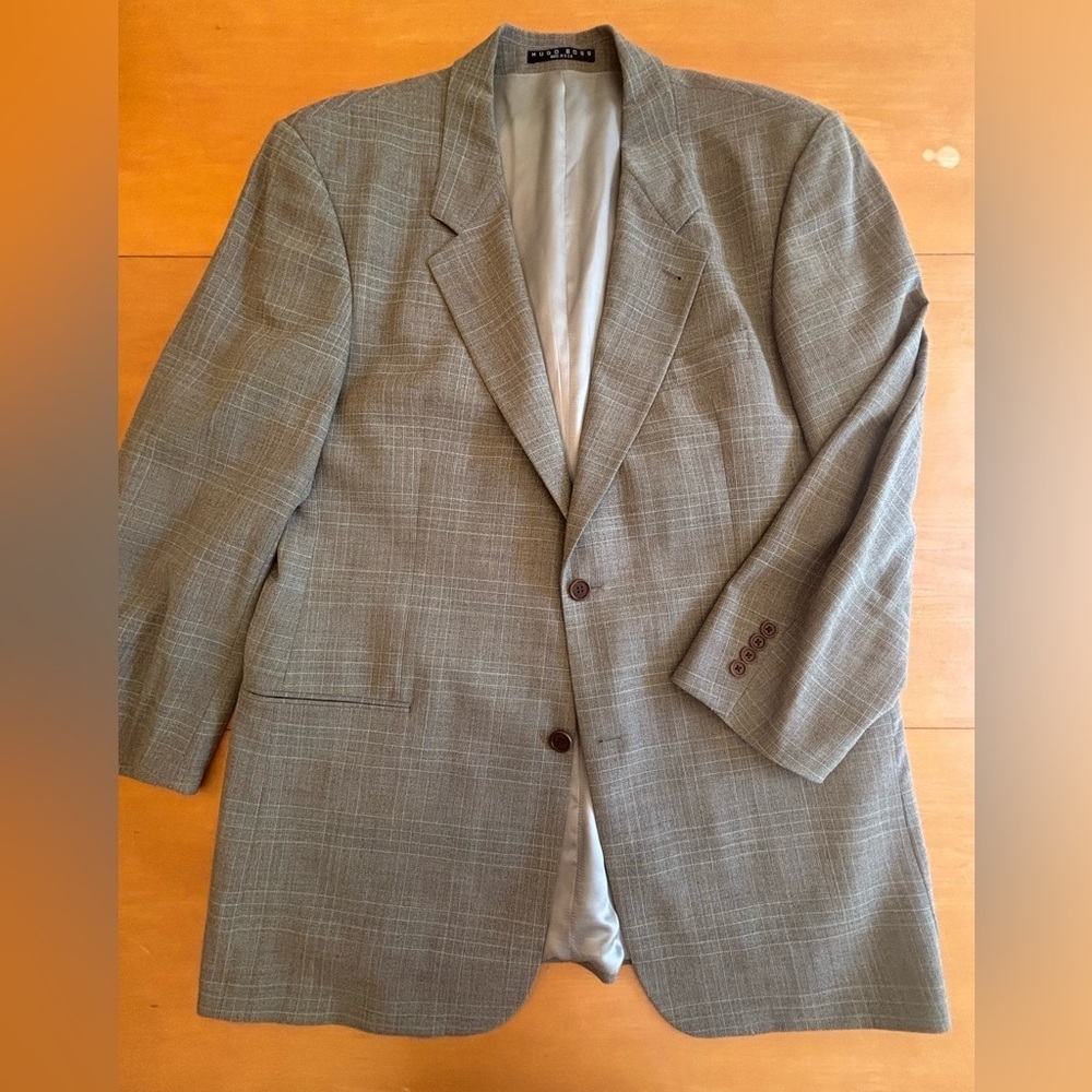 BOSS Boss Hugo 46L gray tan blue plaid wool
Sports coat suit jacket long
